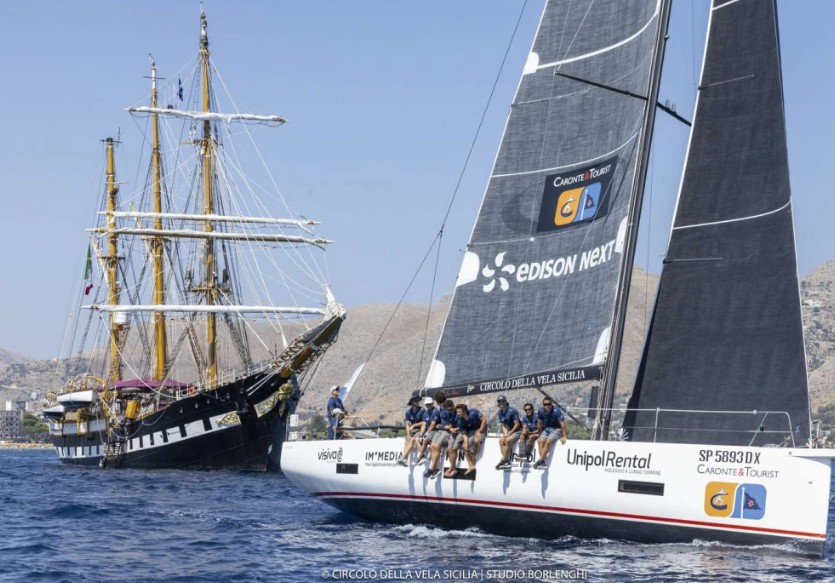 Partenza spettacolare e meteo perfetto per la 20ma Palermo-Montecarlo 2025 - News - Yacht Club Costa Smeralda