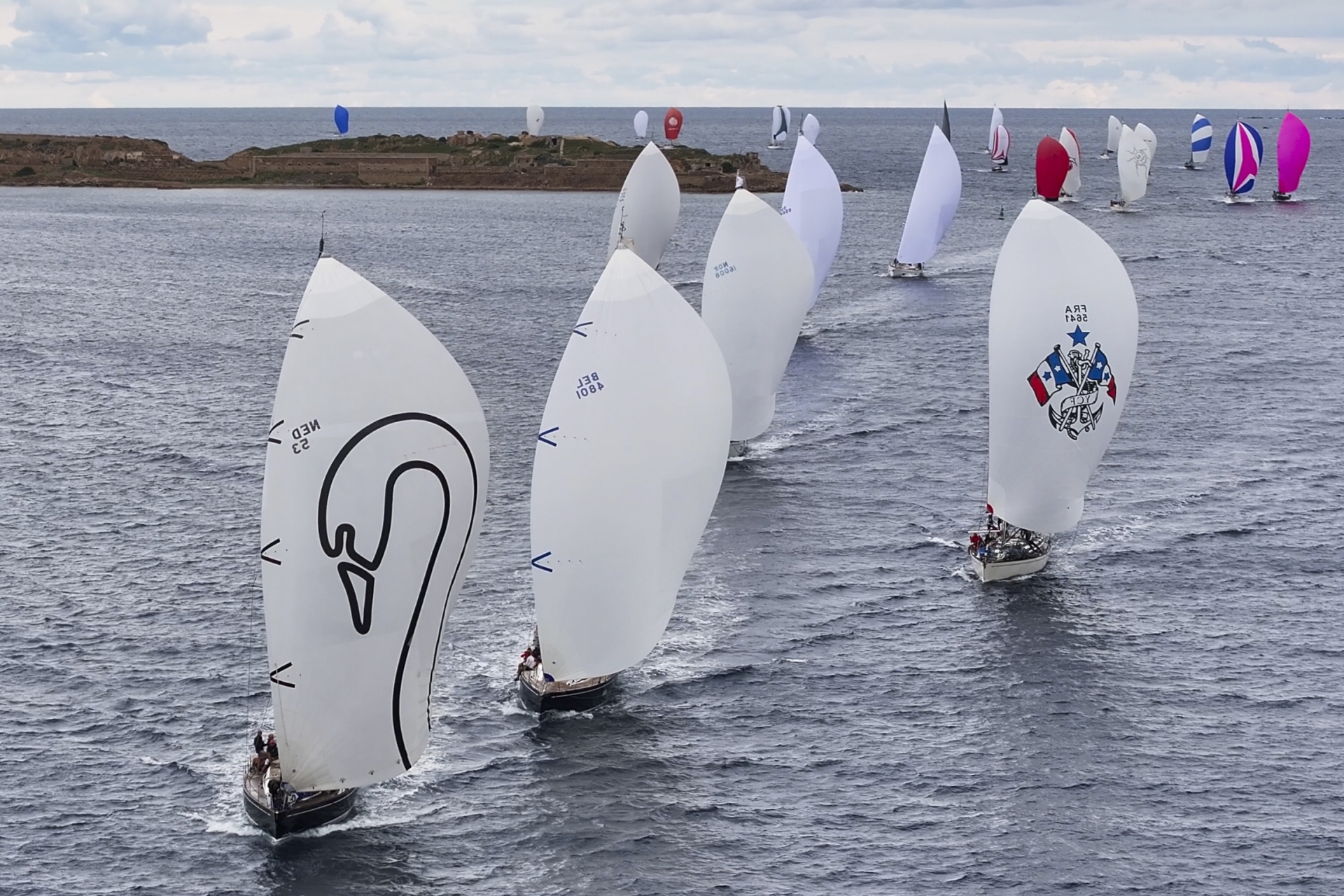 North-Easterly breeze for first day of racing at 22nd Rolex Swan Cup - News - Yacht Club Costa Smeralda